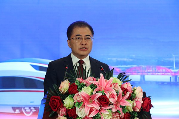 九游官方版在线入口新人权益委员翁杰明