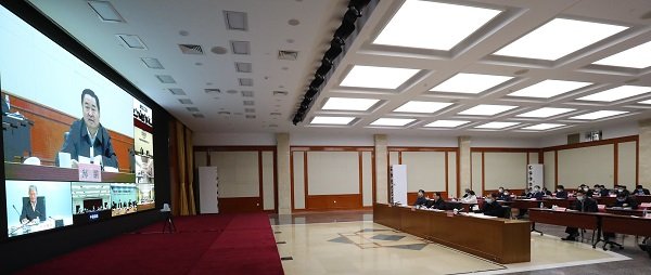 分析新冠肺炎疫情对中央企业生产经营的