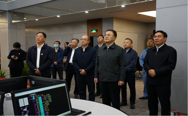 重温习近平总书记视察镇海炼化的重要指