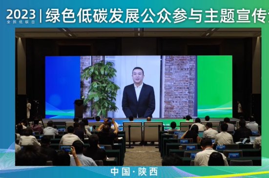 著名演员张嘉益