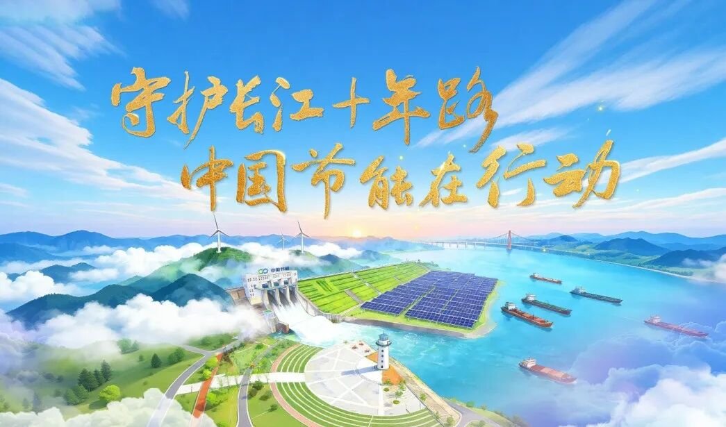 晨光洒满环湖步道