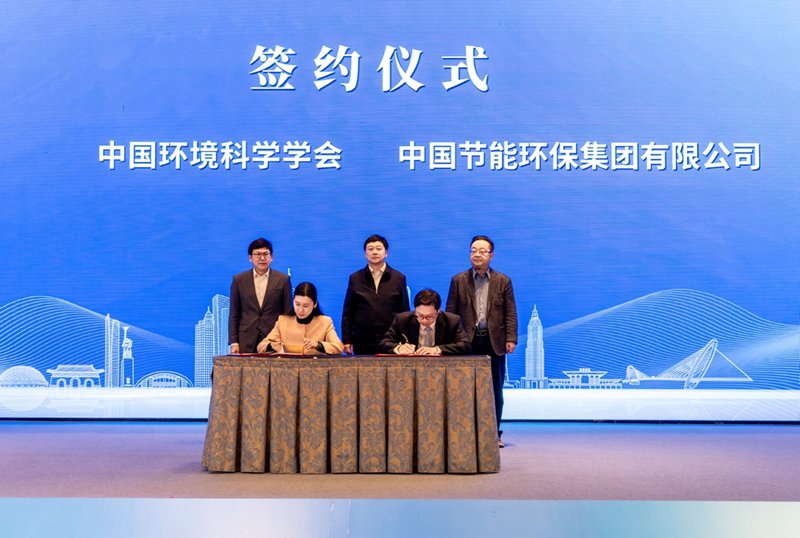江苏省副省长陈忠伟