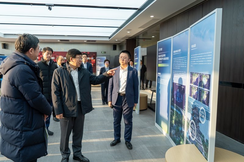 中国工程院院士贺克斌等领导和嘉宾出席