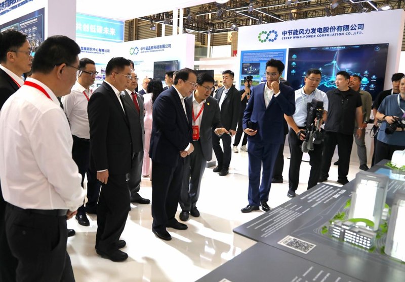 产品与成果博览会在上海新国际博览中心
