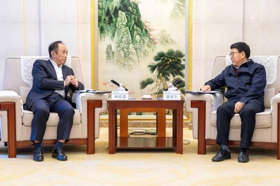 全球董事长办公室总经理林政道
