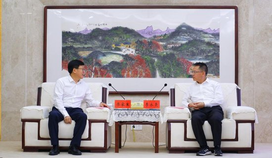 董事长廖家生在湖南省湘潭市与湘潭市委