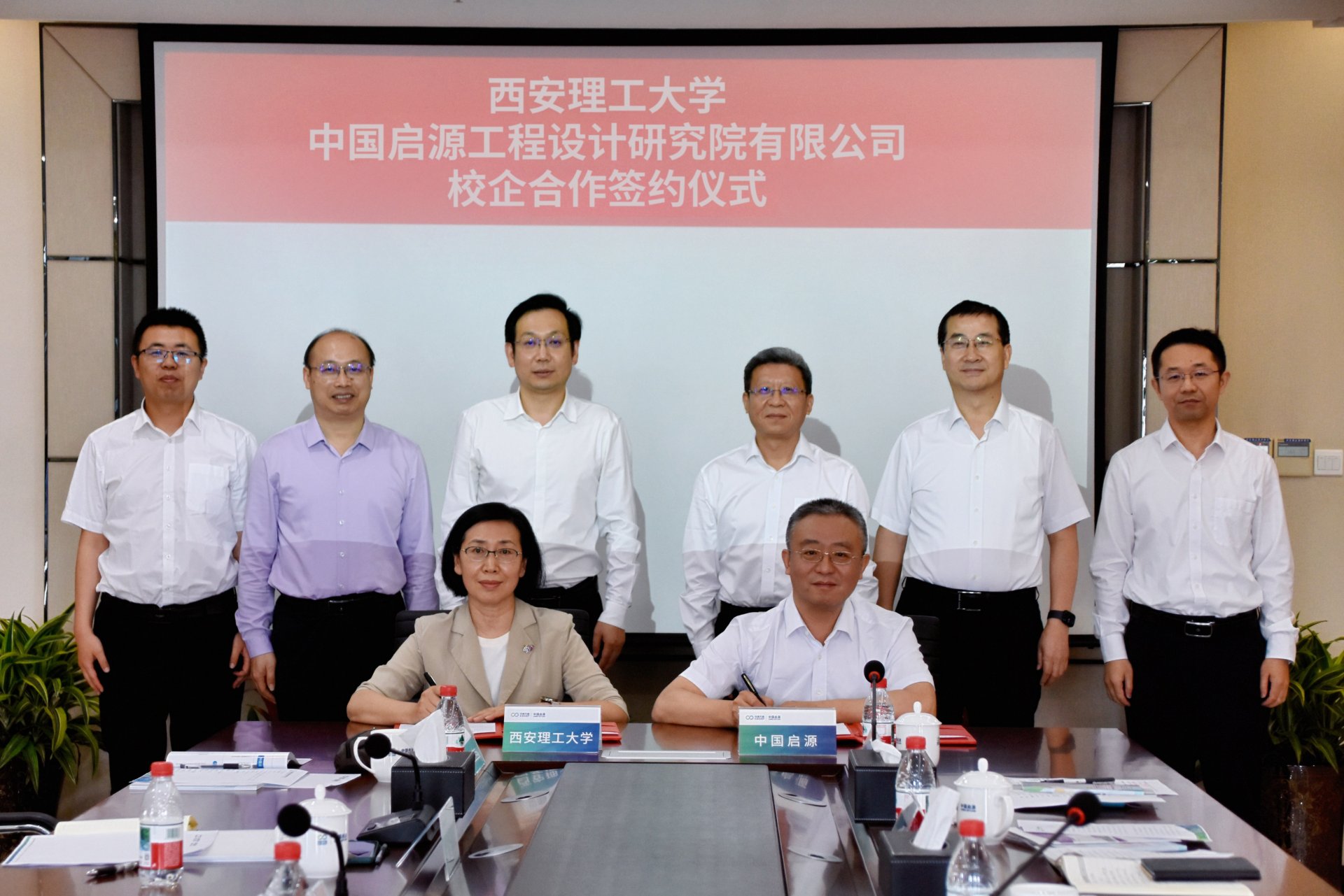对照阅读九游官方版在线入口新手怎么玩